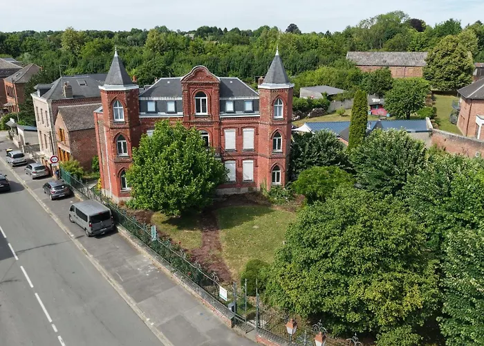 - Le Petit Château Avesnois - Tv - Wifi - Sdb Privée - Cuisine Partagée Appartement Avesnes-sur-Helpe